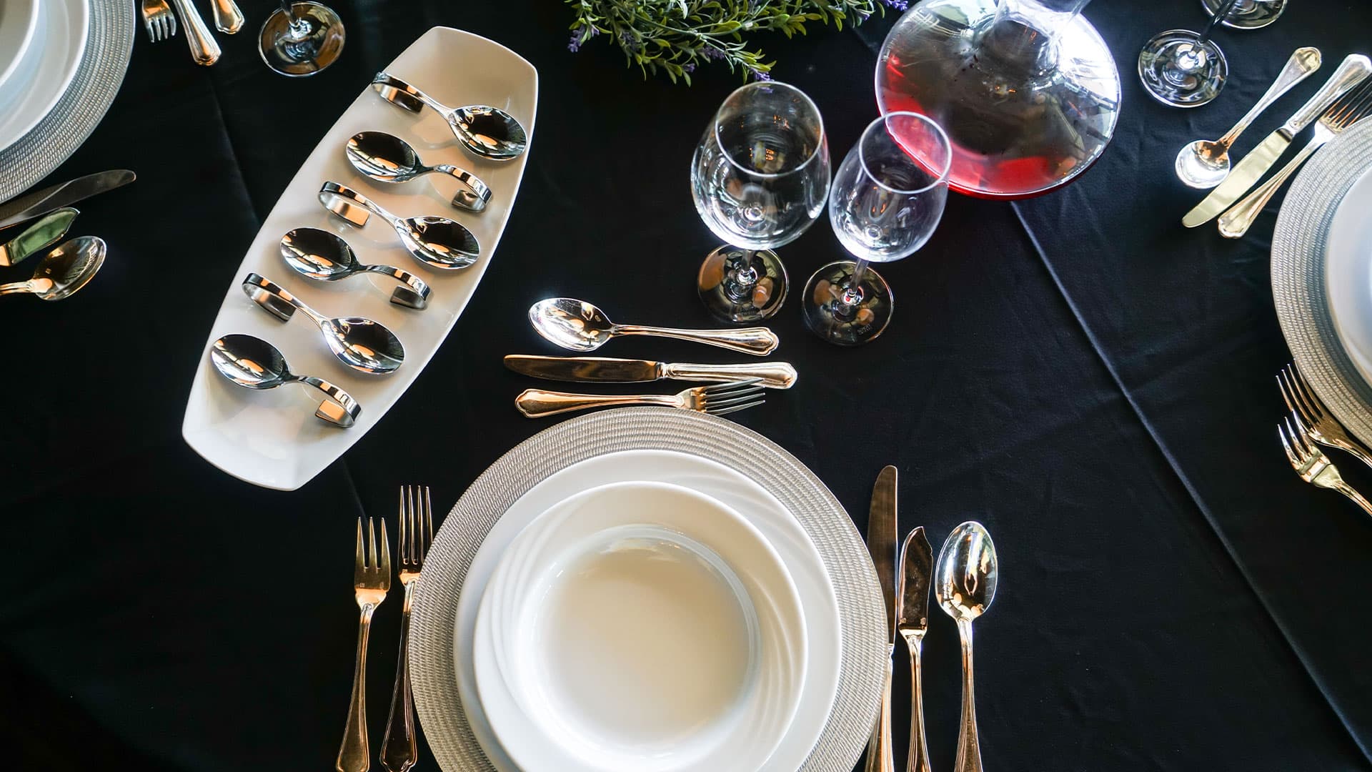 Qualidade, Elegância e Prestígio, Preparação Cuidada, Higiene Rigorosa e Serviço